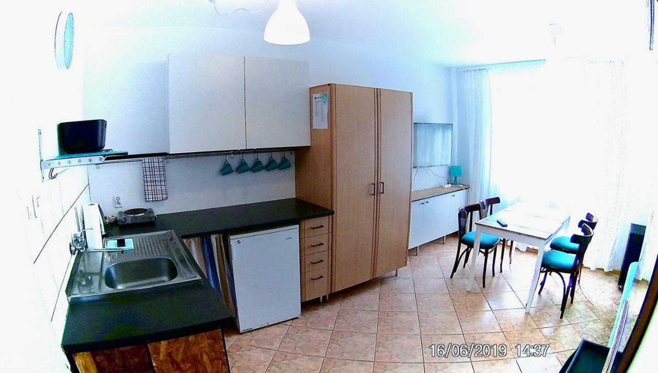 Czarny Bursztyn Lägenhet Dziwnówek Exteriör bild